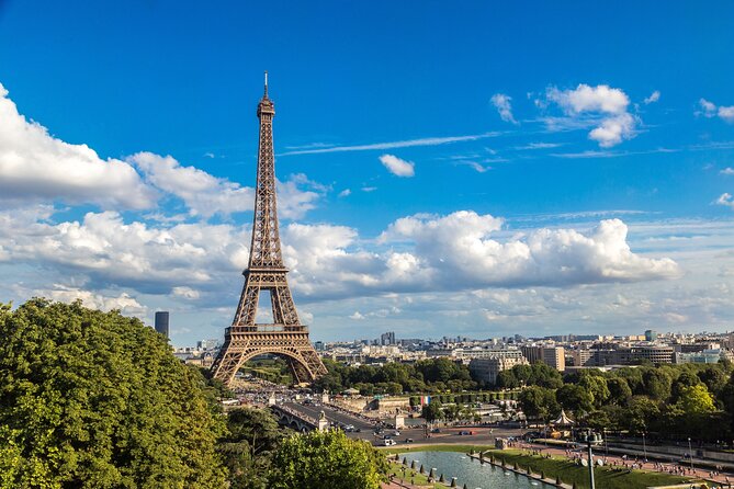 Eiffel Tower Tour with Optional Summit and Seine River Cruise - Meeting at Avenue Elisée Reclus: start on the right foot