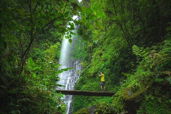 El Tigre Waterfalls Hiking Tour with Lunch and Nature Guide - Reaching point #4 and your 3 km return choice