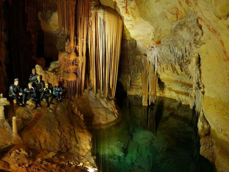 Estany d'en Mas: Coastal Hike, Abseil & Sea Cave Exploration - Why this sea cave adventure feels different from a standard tour