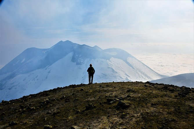 Etna Summit 3000 m cable car included - Timing, group size, and what to wear (including winter reality)