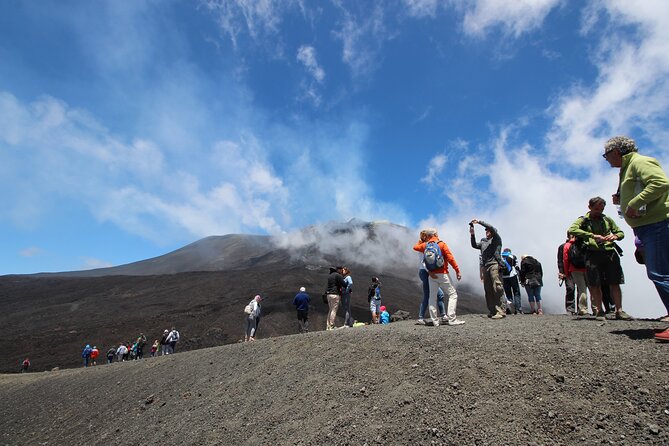 Etna: Trekking to the summit craters at 3,340 meters - Valle del Bove stop: 30 minutes of Etna history in one view