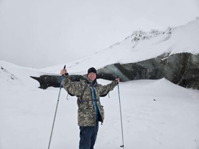 Fairbanks: Guided Snowshoe Hike to Castner Glacier Ice Cave - The Fairbanks-to-glacier drive: you’re already on the trip