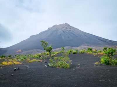 Fogo Island: Pico do Fogo Volcano Summit Hike - The day plan: pickup, ascent rhythm, summit at 2,829 meters