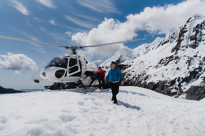 Franz Josef Glacier Heli-Hike - Ice-guides and stories: how the tour teaches without turning into a lecture
