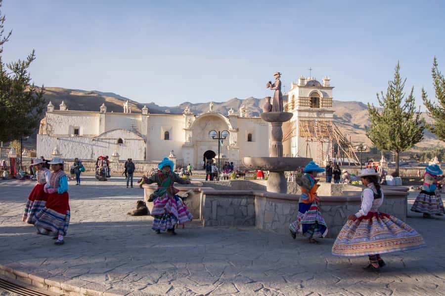 From Arequipa Trek : 2-Days of Hiking in the Colca Canyon - Lunch With a Local Family: Why This Stop Matters
