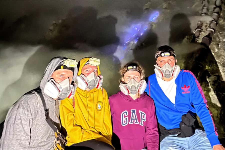 From Bali: Ijen Volcano Sunrise Hike with Transfer & All Fee - Key moments worth waking up for