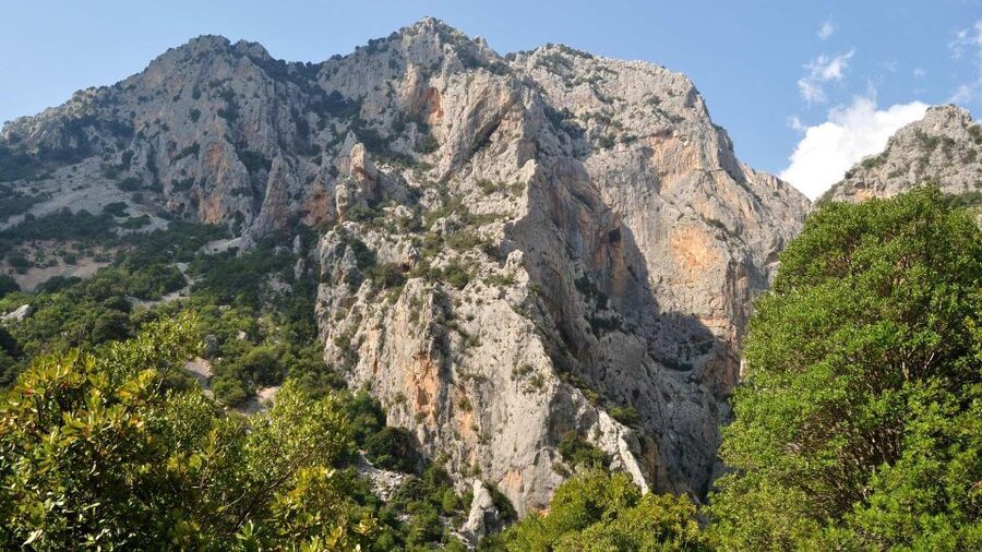 From Cala Gonone: Gorropu hiking with lunch - FAQ