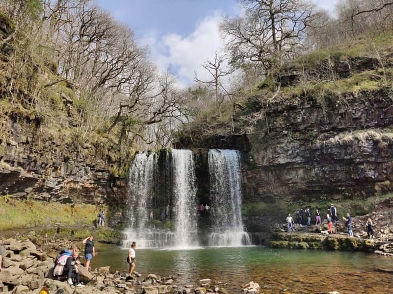 From Cardiff: Guided Hike to 8 Waterfalls in Brecon Beacons - Eight waterfalls in Brecon Beacons: what you’re actually walking through