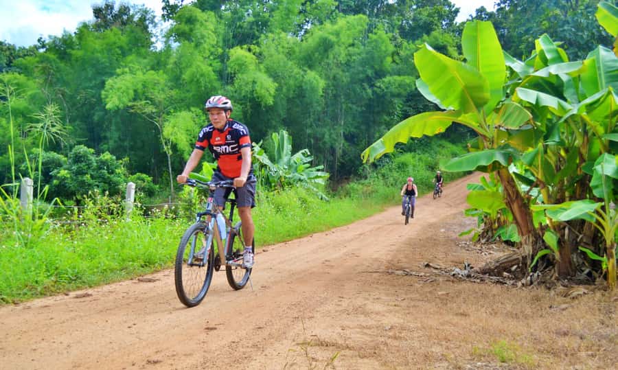 From Chiang Mai: Mae Taeng Valley Hike & Bike Day Trip - Price and Value: Is $83 a Good Deal?