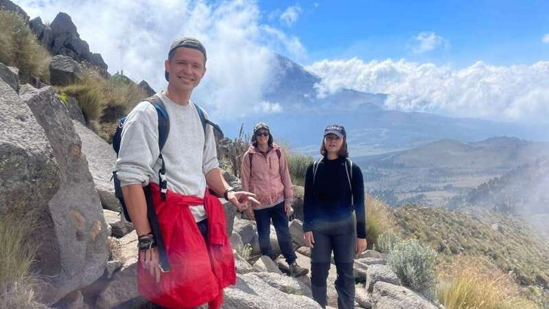 From Mexico City: Hike Iztaccihuatl Volcano with an Alpinist - Paso de Cortés: your first look at the whole scene