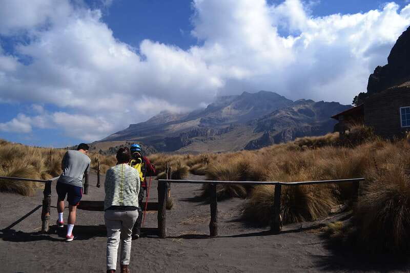 From Mexico City: Hike Iztaccihuatl Volcano with an Alpinist - How hard is it, really? Altitude is the main boss