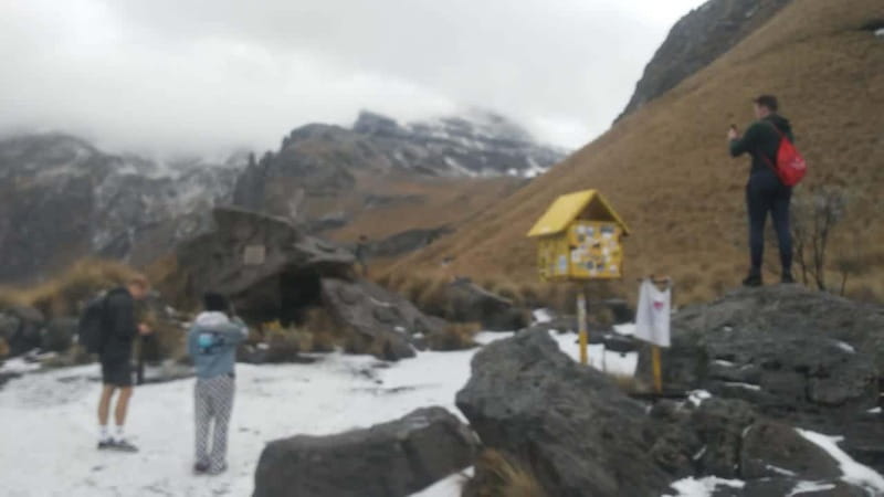 From Mexico City: Hike Iztaccihuatl Volcano with an Alpinist - The guide’s role: why it feels safer than it sounds