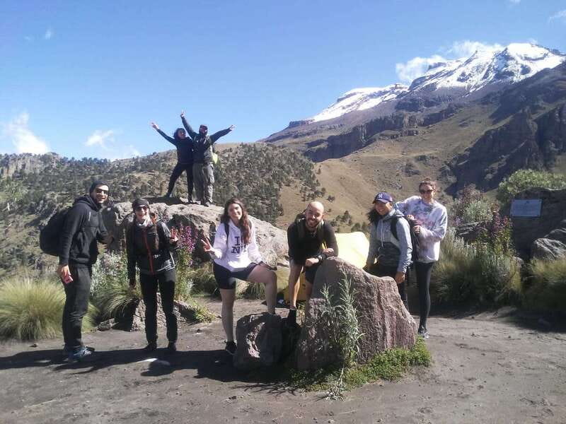 From Mexico City: Hike Iztaccihuatl Volcano with an Alpinist - The in-between stops on the way back: photos, a break, and the final viewpoints