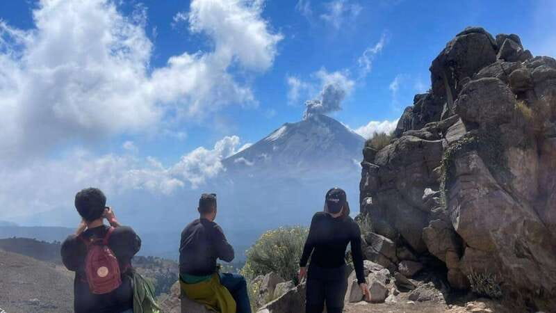 From Mexico City: Hike Iztaccihuatl Volcano with an Alpinist - Morning logistics from Mexico City: early start, long scenic ride