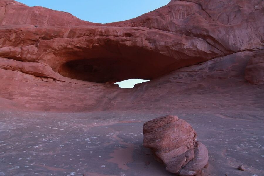 From Moab: Arches National Park 4x4 Drive and Hiking Tour - Geology and history: what you learn on this day