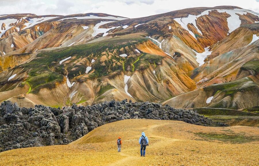 From Reykjavík: Landmannalaugar Day Hike - The Grænagil canyon moment: why the descent is the best kind of pretty
