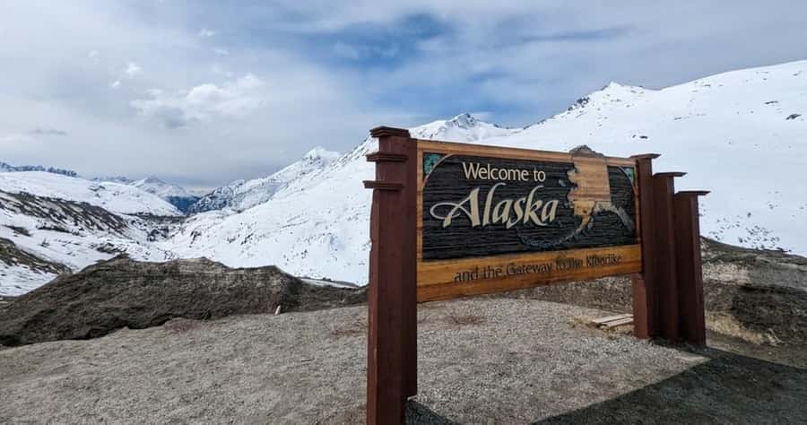 From Skagway: Skagway City & White Pass Summit Guided Tour - Key highlights you’ll feel right away