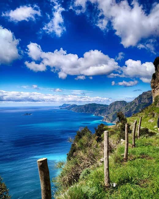 From Sorrento: Path of The Gods Hiking & Transfer with Guide - Meeting in Piazza Tasso: the ride that sets the tone