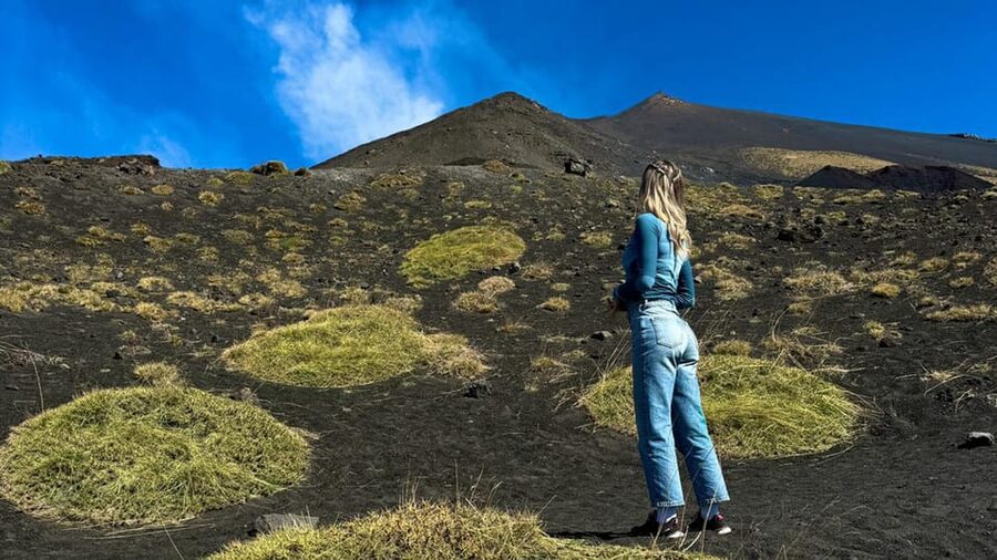From Taormina: Etna Tour with Hiking, Cave Visit, & Tastings - What to bring (and what to watch for on Etna)
