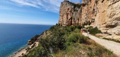 From Valencia: Cala del Moraig Hiking & Beach Trip - Cova dels Arcs: the sea-arch moment that sets the mood