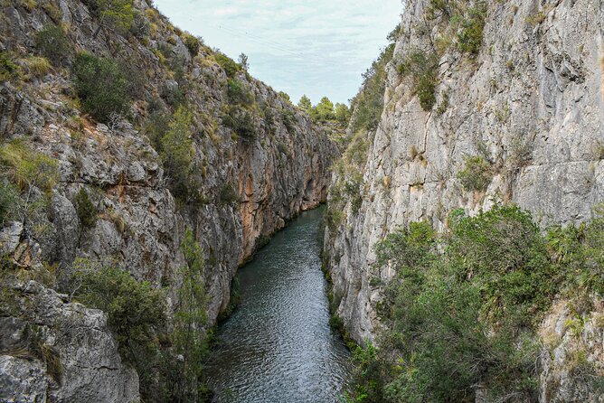 From Valencia: Hiking and Hanging Bridge Adventure in Chulilla - Castillo de Chulilla: Fortress Views Worth the Climb