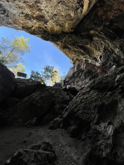 From Valencia: Montanejos Tour with Guided Hike - Should you book the Montanejos thermal springs and hike?