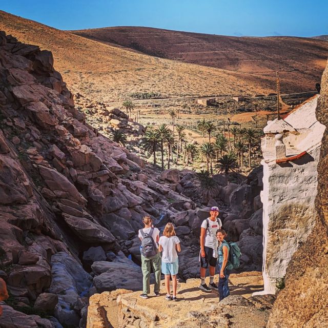 Fuerteventura: Wild Coast and Legends Hike - Food, drinks, and the lunch reality