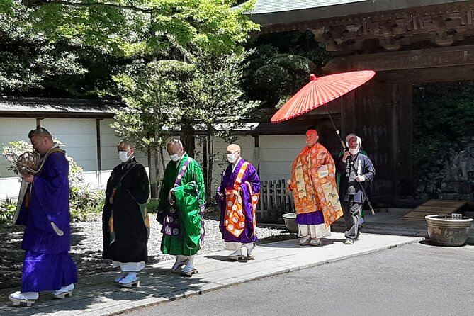 Full Day Hiking Tour at Mt.Takao including Hot Spring - Yakuo-in Yuki-ji Temple: A Sacred-Mountain Stop That Breaks Up the Climb