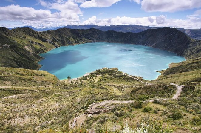 Full-Day Quilotoa Lake Hiking Tour from Quito - Key highlights at a glance