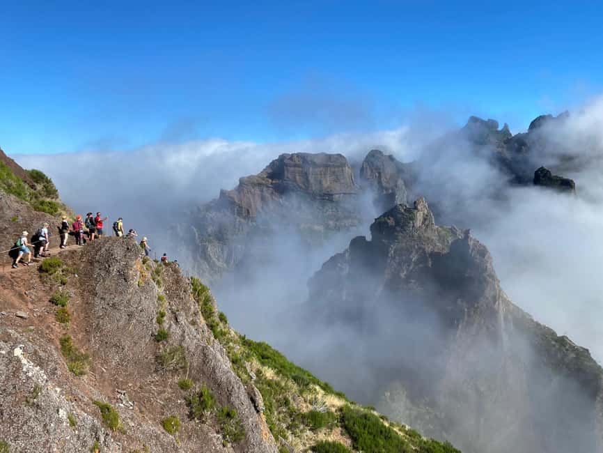 Funchal: Pico do Arieiro & Pico Ruivo Hiking Transfer - Door-to-door transfer from Funchal and Caniço: why it matters on mountain days