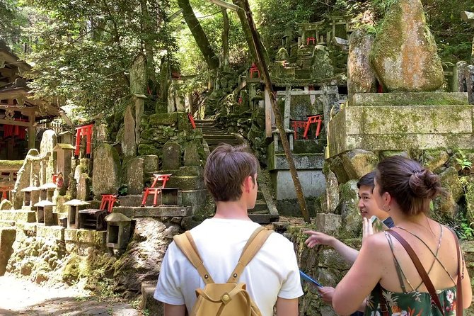 Fushimi Inari Hidden Hiking Tour (Private Option Available) - Quiet shrine moments and what to notice among the fox-and-torii details