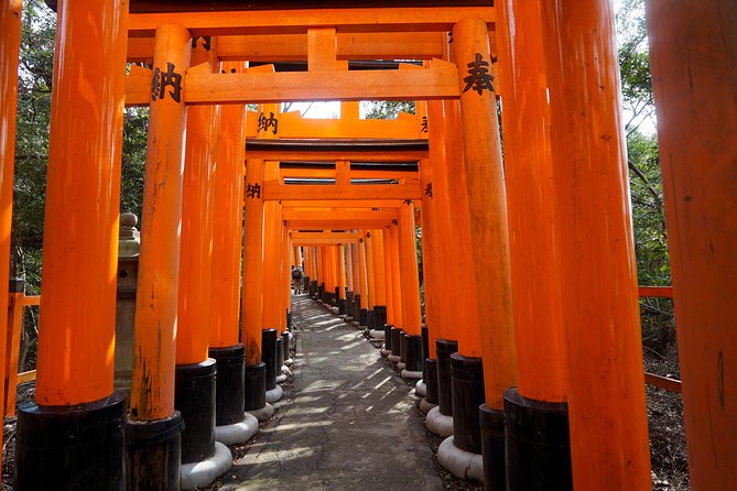 Fushimi Inari Hidden Hiking Tour (Private Option Available) - Tofuji area and the shift from streets to forest trail