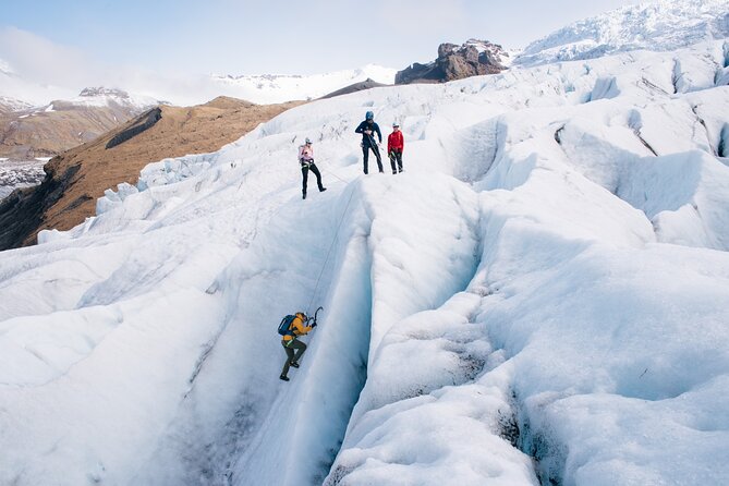 Glacier Xtreme: Vatnajökull Ice Climbing + Hike from Skaftafell - The hike phase: 8 km over 350–400 m that sets you up for climbing