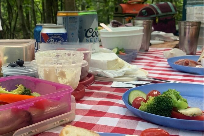 Goat Hiking, Beaver Dam Visit and picnic in Quebec forest - Key highlights at a glance