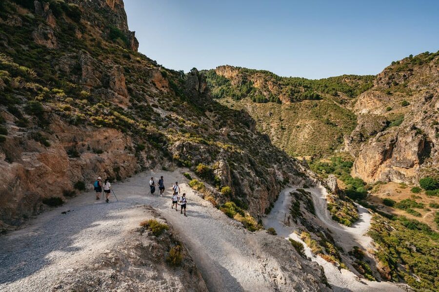 Granada: Los Cahorros de Monachil Canyon Hiking Tour - A Quick Granada Escape That Doesn’t Feel Like a Full Day
