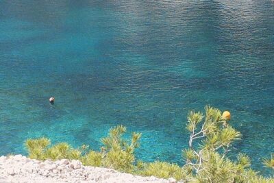 Guided hike in the Calanques National Park - Meeting at Luminy: what your 4 hours add up to