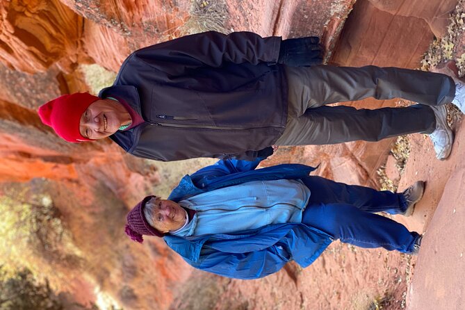 Guided Hike through Peek-a-Boo Slot Canyon (Small Group) - What Your Guide Adds Inside the Canyon