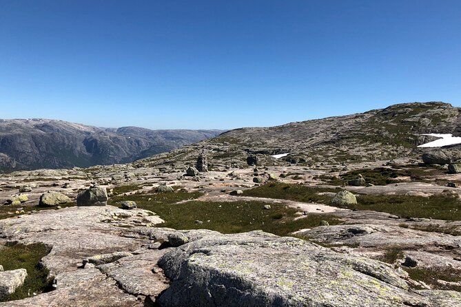 Guided hike to Kjerag and Kjeragbolten - Guide quality: safety, local stories, and step-by-step support