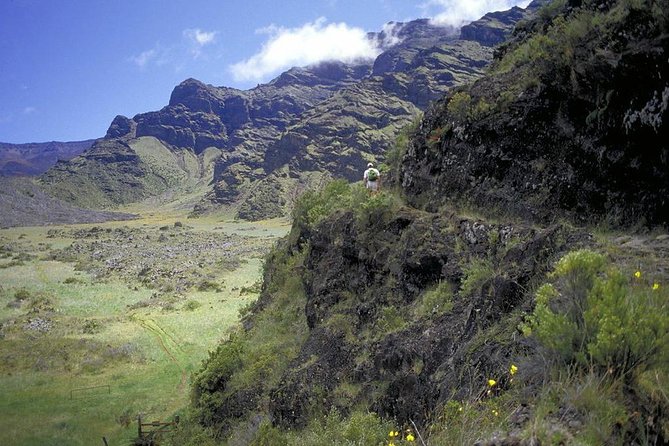 Haleakala Crater Hiking Experience - Key highlights that make this Haleakala hike worth it