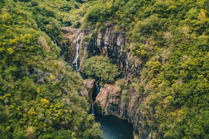 Half Day Hike to Seven Waterfalls in Mauritius - From Henrietta Bus Station to the trail: how your timing works