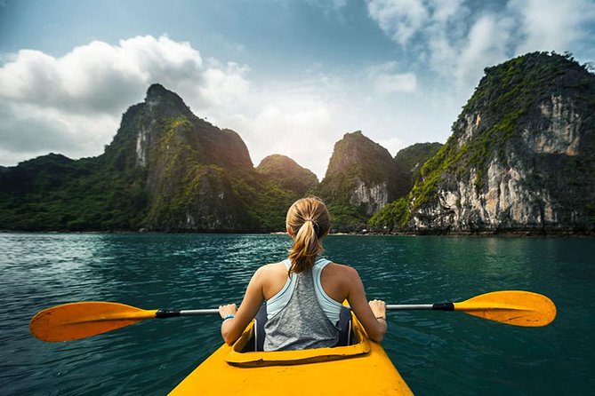Halong Bay Full Day with Kayaking, Hiking viewpoint, Cave - Deluxe To Luxury - Getting there: Hanoi Old Quarter pickup and the bus reality