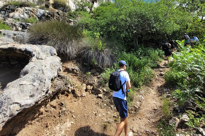 Hierve el Agua Half-Day Guided Hike Adventure ALL FEES INCLUDED - Stop 4: lunch time at a local eatery (but not included)
