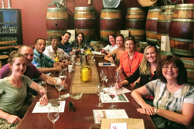 Hike Mt. Rainier & Taste Yakima Valley Wine: All-Inclusive Day Tour from Seattle - Lunch as the Pressure Valve: Picnic-Style Food in the Wilderness