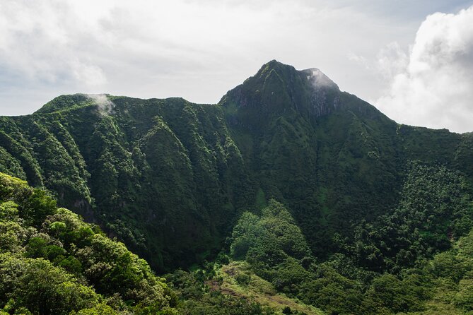 Hike St. Kitts: Highest peak Mount Liamuiga Volcano - Mount Liamuiga is more than a hike. It’s the island’s altitude problem