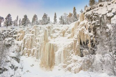 Hike to Frozen Waterfalls of Korouoma Including BBQ Lunch from Rovaniemi - Getting to Korouoma from Rovaniemi: pickup, timing, and how the day flows
