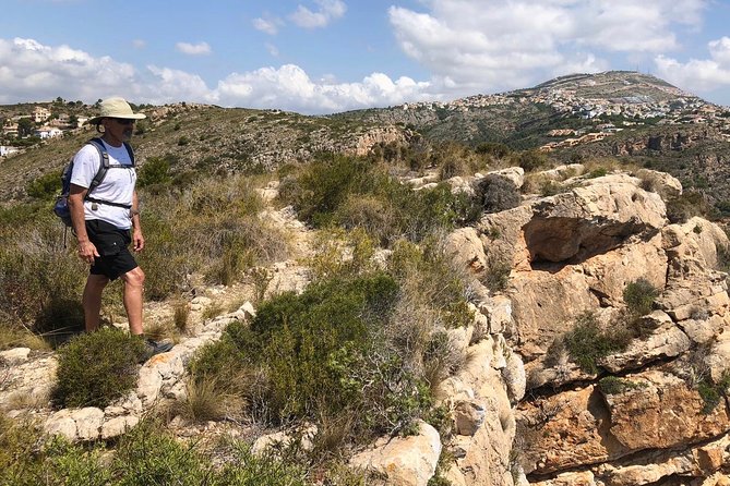 Hiking Cliffs & Old Fishing Trails around Moraira OFFICIAL GUIDE - Getting there: a 9:00 start in Valencia with pickup options