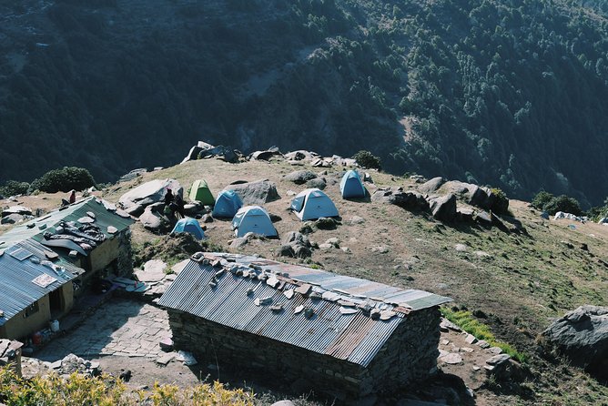 Hiking Day Tour to Triund from Dharamshala - Descending to McLeod Ganj: Same Route or the Bhagsu Nag Option