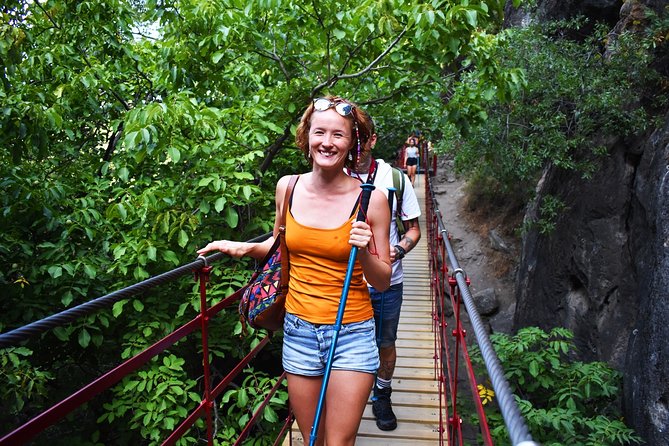 Hiking in the Canyon of the Monachil Cubs in Granada - Getting started at Plaza del Profesor Fontbote (Casa Valentyna area)