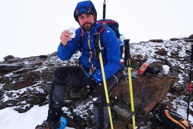 Hiking Snowshoeing in the Sierra Nevada Park, Granada - What the guides actually do: routes, safety, and pacing on snow