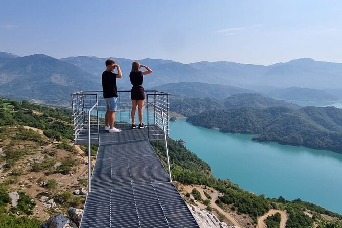 Hiking to Gamti, Bovilla Lake and Kruja Day Trip from Tirana - Stop 2: Krujë Castle and the old-town history in walkable chunks